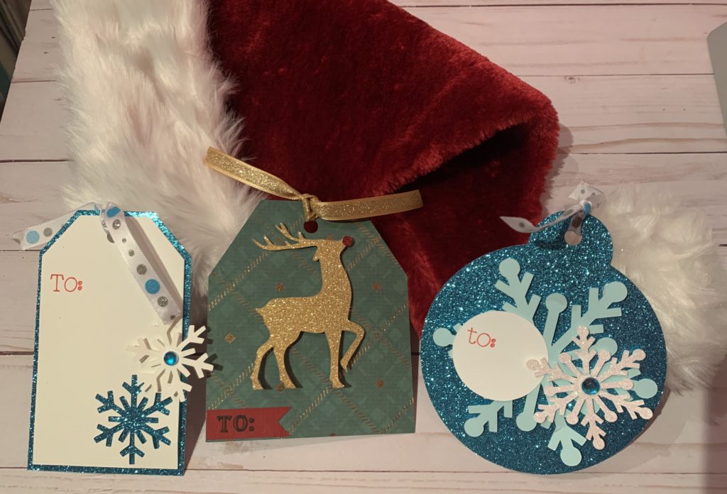 3 gift tags with santa hat