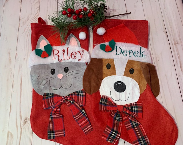 Personalized Christmas Stockings using Cricut and mini easypress